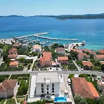 Sunny Day Luxury 4*