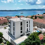 Sunny Day Luxury Affittacamere Orebić