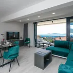 Affittacamere Sunny Day Luxury 4*