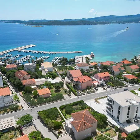 Sunny Day Luxury 公寓 *