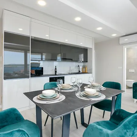 شقة Sunny Day Luxury أوروبيتش