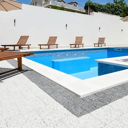 Apartment Sunny Day Luxury *