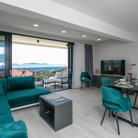 Sunny Day Luxury أوروبيتش