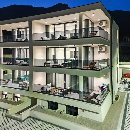 Sunny Day Luxury * أوروبيتش