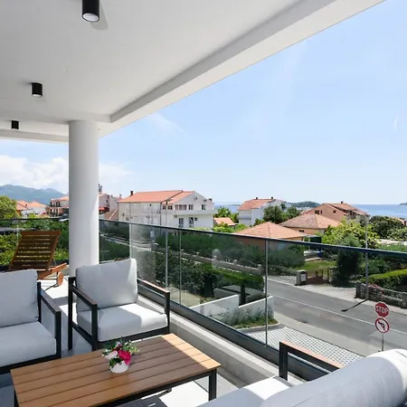 Sunny Day Apartments Orebic 오레비츠