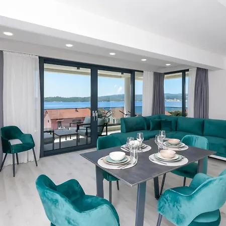 Sunny Day Apartments Orebic 4*