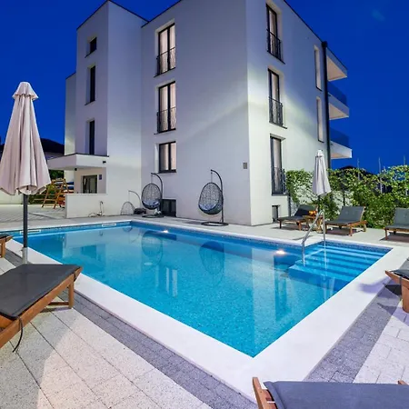Sunny Day Apartments Orebic 4* 오레비츠