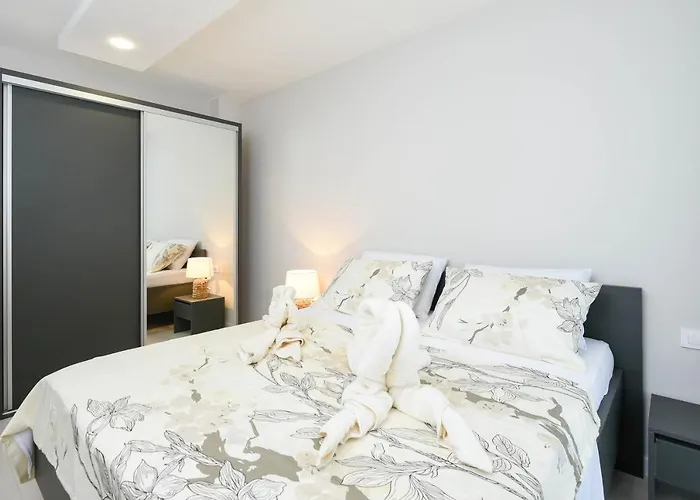 Διαμέρισμα Sunny Day Luxury *