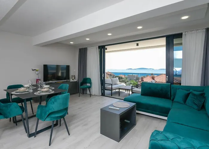 Διαμέρισμα Sunny Day Luxury *